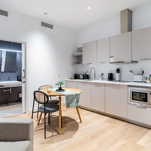 Limehome Ronda De Capuchinos Apartamento Sevilla