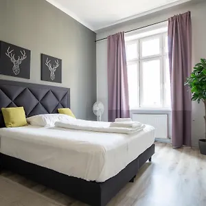 Brand New Renovated Near Augarten Apartamento Viena